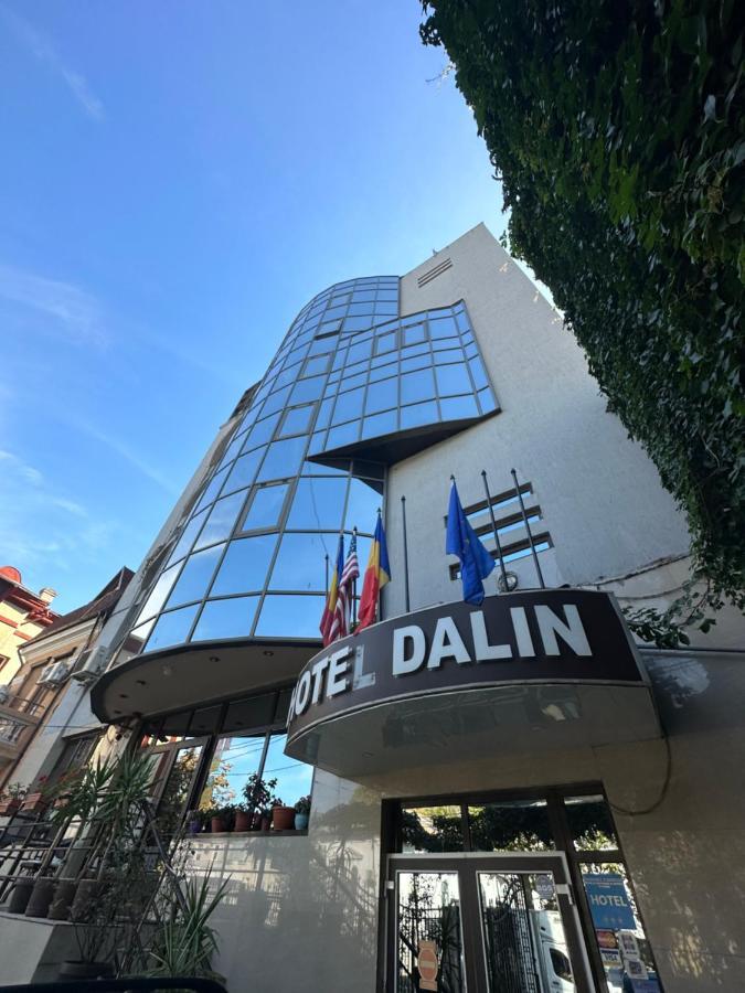 Darin Hotel Bukarest Exterior foto